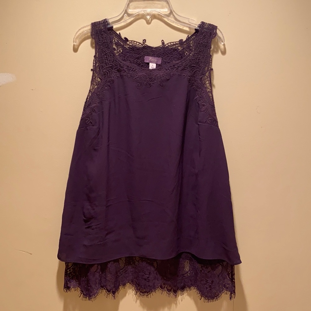 Purple sleeveless lace detail tank